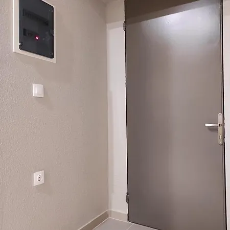 Ladadika New 1 Διαμέρισμα *